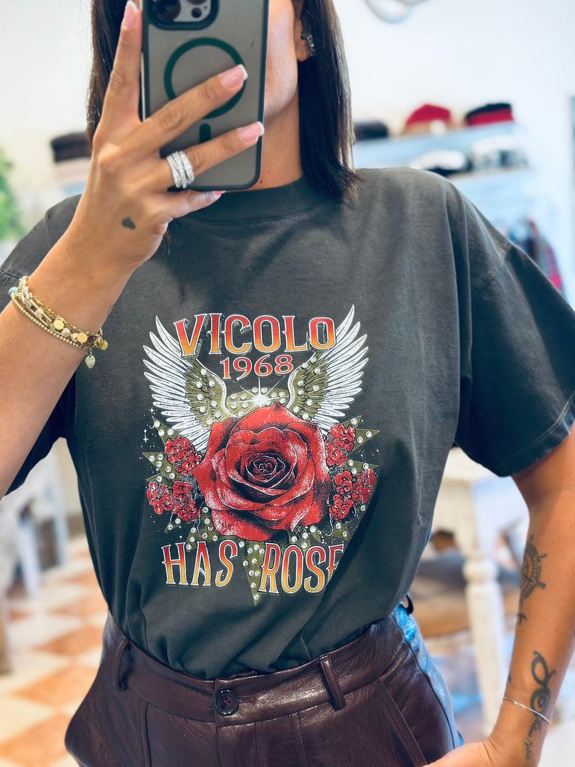NEW t shirt vicolo