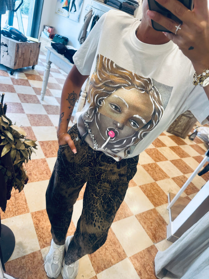 NEW t shirt souvenir