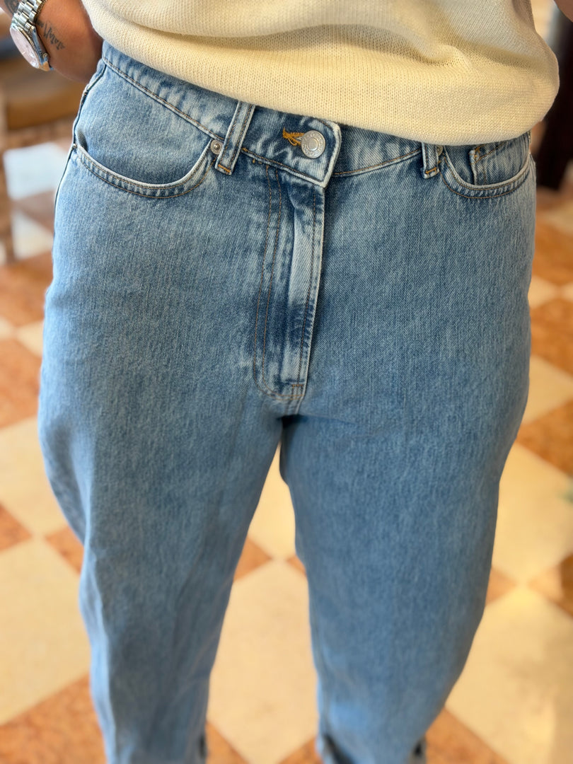 NEW jeans vicolo