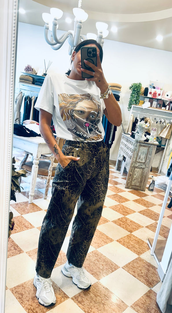 NEW t shirt souvenir
