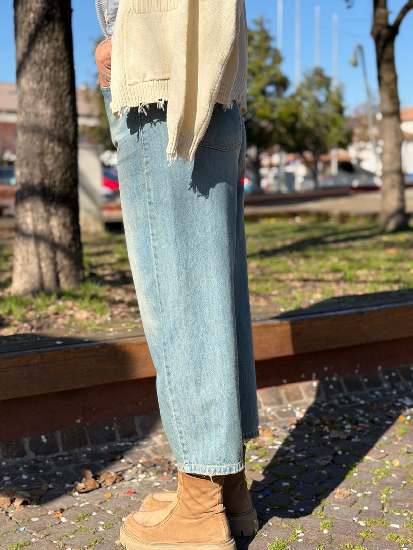 NEW jeans souvenir