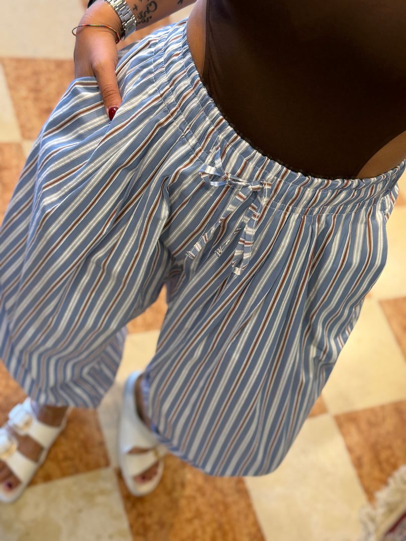 NEW pantalone karlek