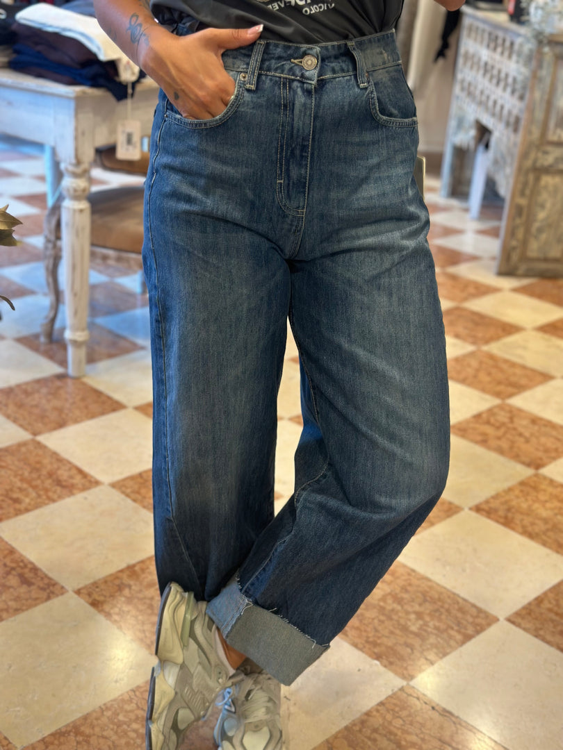 NEW jeans vicolo