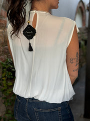 NEW blusa souvenir