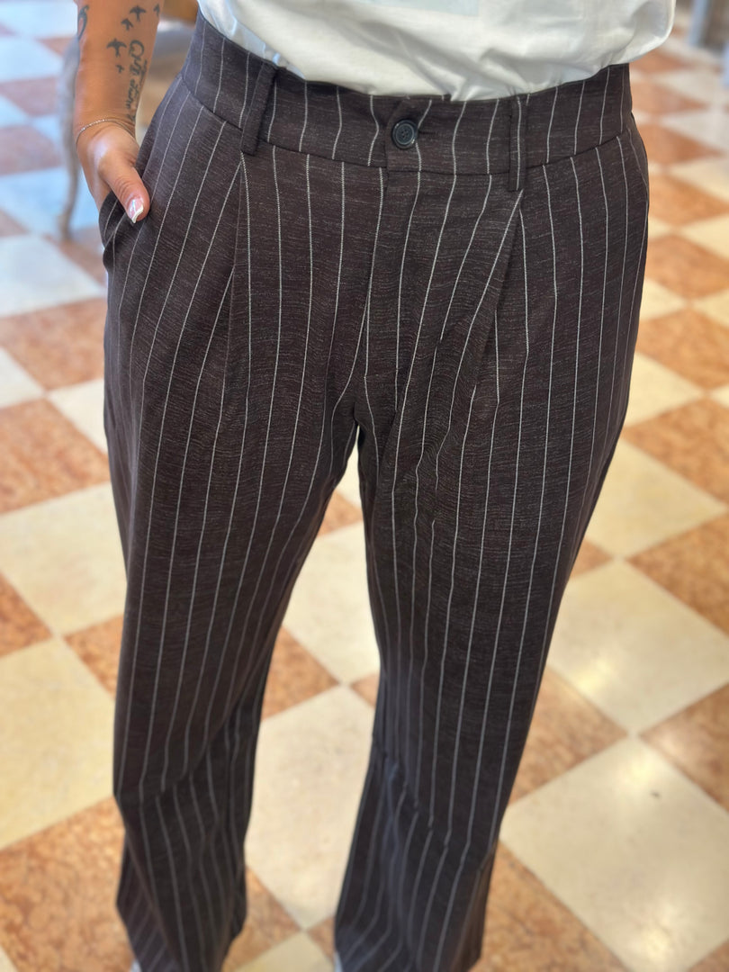 NEW pantalone memeroad