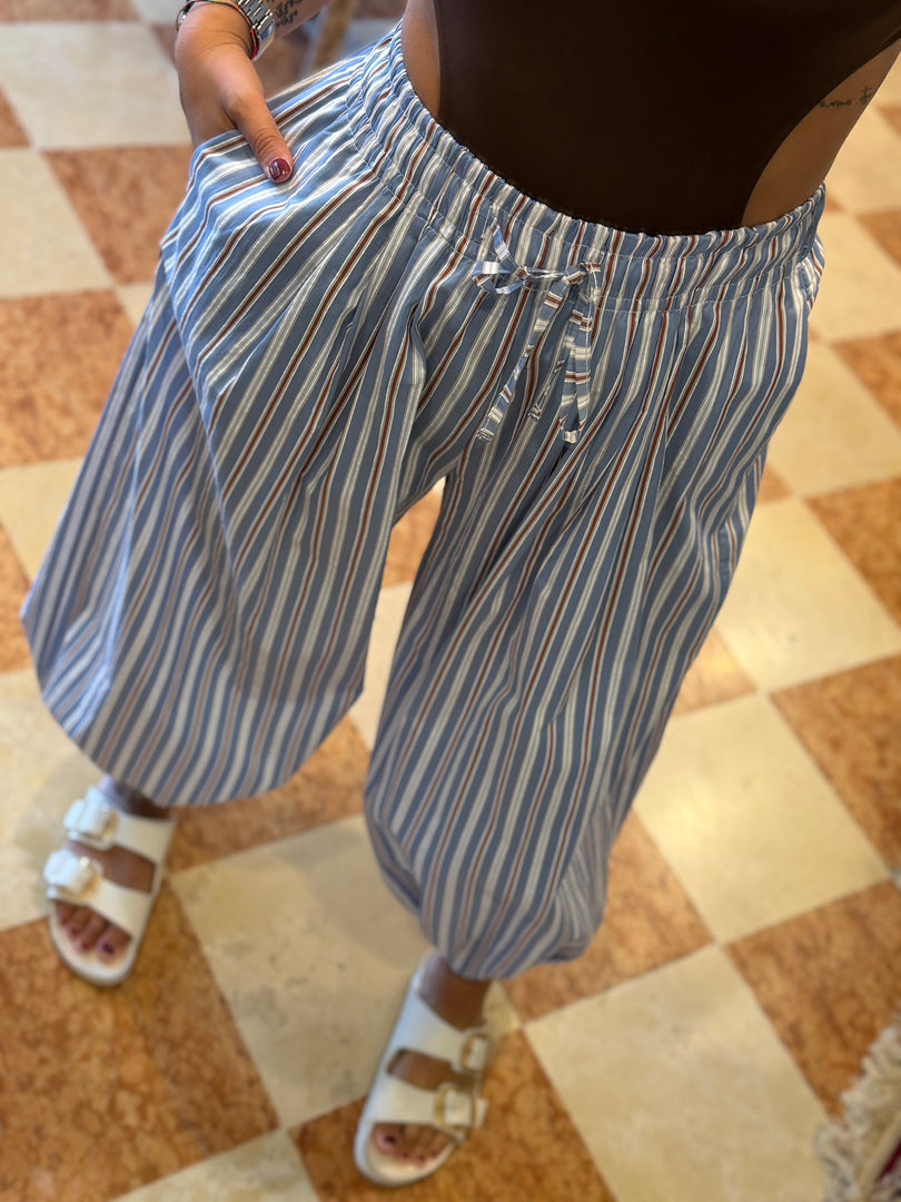 NEW pantalone karlek