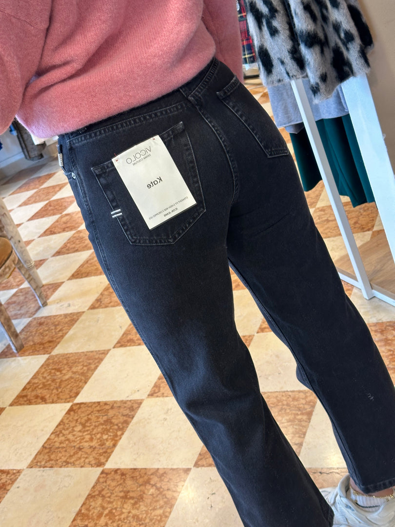 NEW jeans vicolo