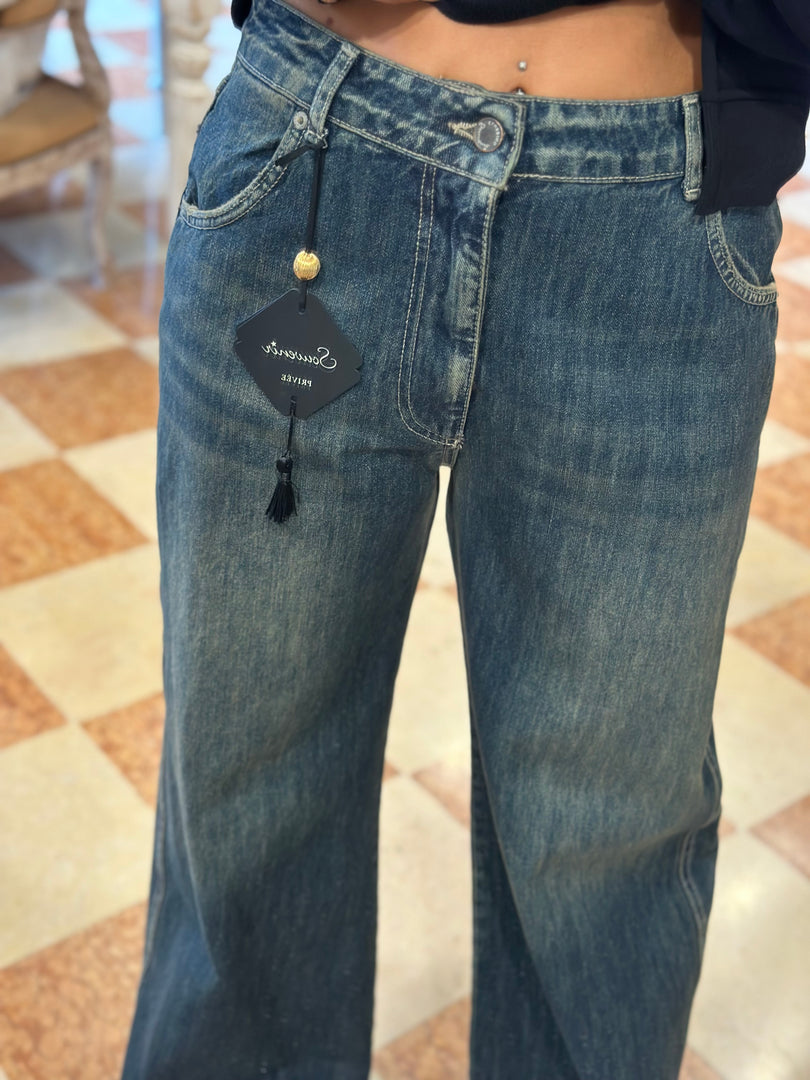 NEW jeans souvenir