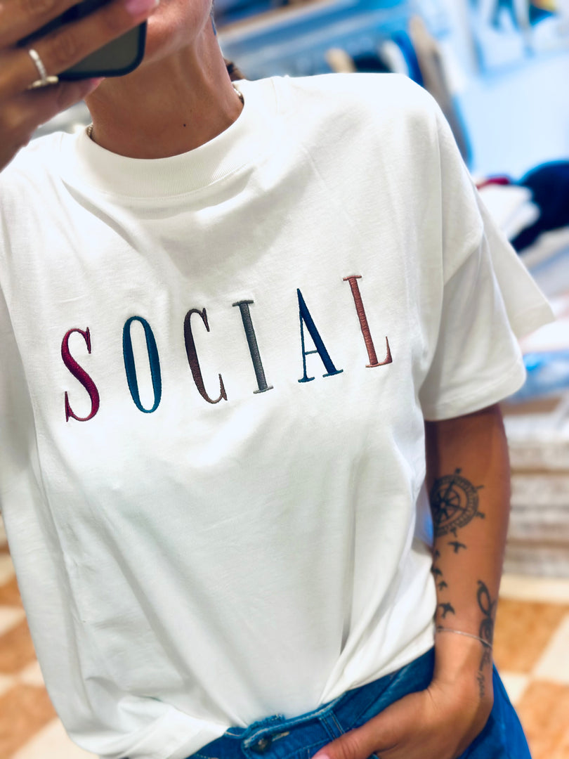 NEW t shirt vicolo